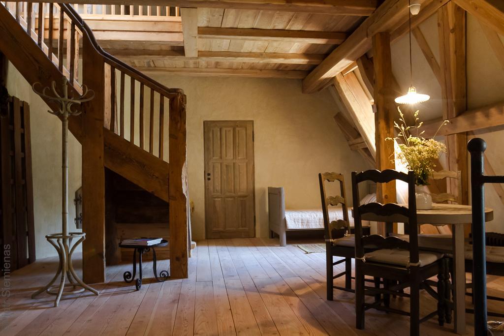 Dwor Dawidy Bed and Breakfast Mlynary Δωμάτιο φωτογραφία